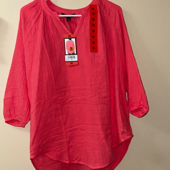 Nicole Miller Tops - Nicole Miller Coral Top 100% Cotton Size M